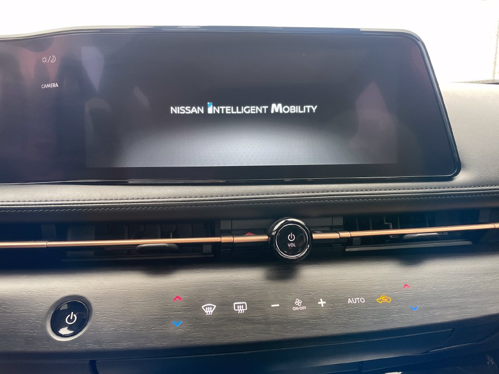 Used 2023 Nissan Ariya FWD image 19