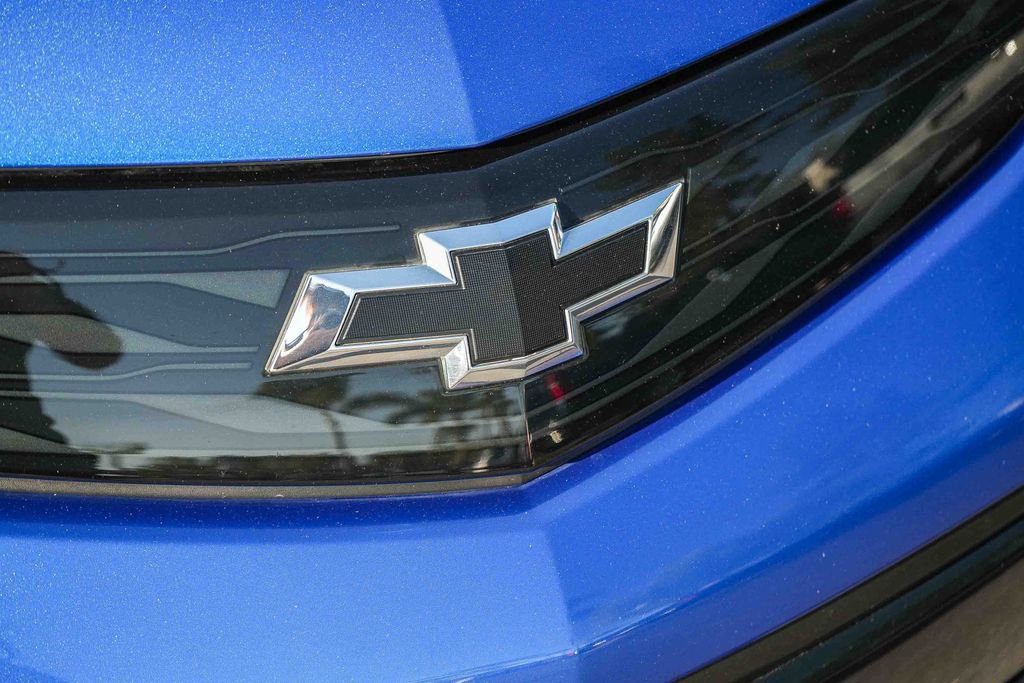 Used 2019 Chevrolet Bolt Premier FWD image 10