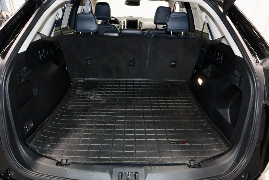 Certified 2024 Ford Edge SEL w/ Sport Appearance Package AWD/4WD image 14