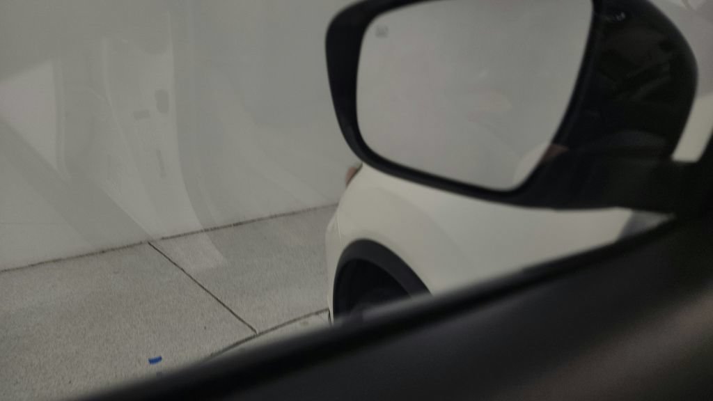 Used 2020 Nissan Rogue SV FWD image 15