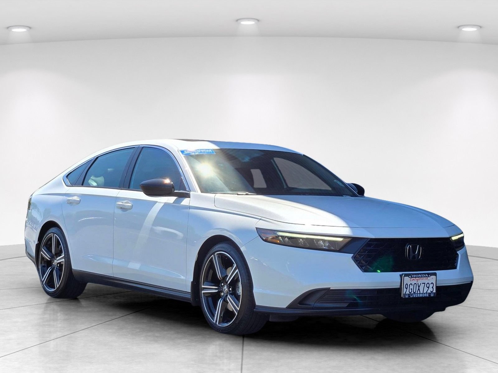 Used 2023 Honda Accord Sport image 8
