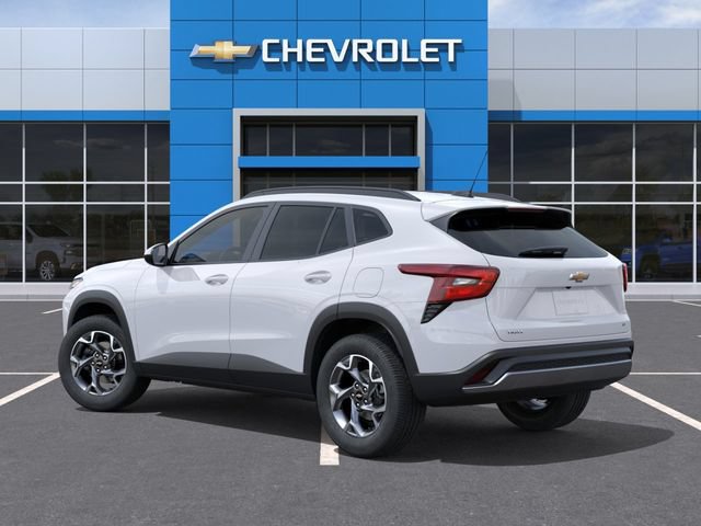 New 2026 Chevrolet Trax LT w/ Driver Confidence Package FWD image 3