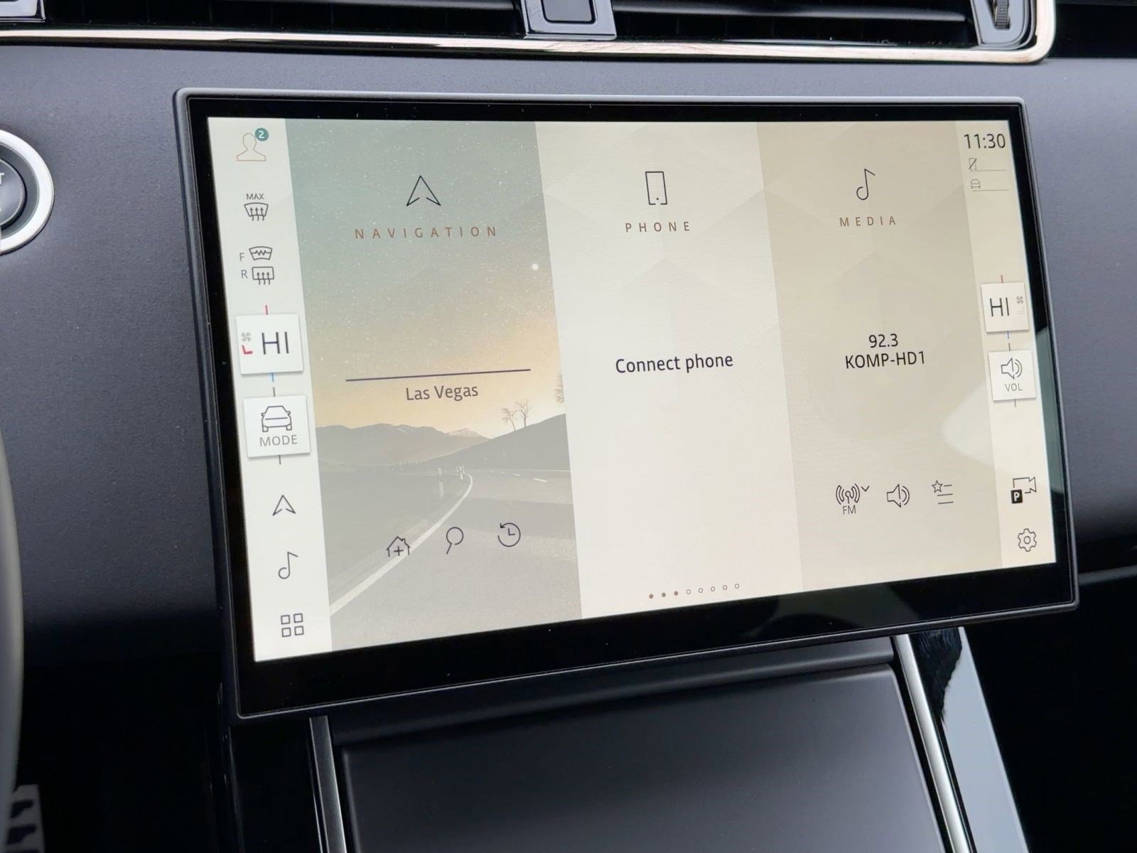 Used 2024 Land Rover Range Rover Evoque Dynamic SE image 20