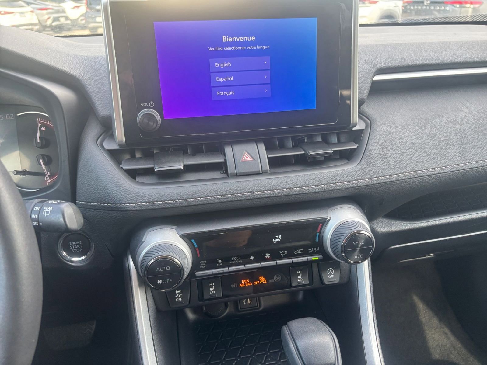 Used 2025 Toyota RAV4 XLE w/ Weather Package FWD image 17