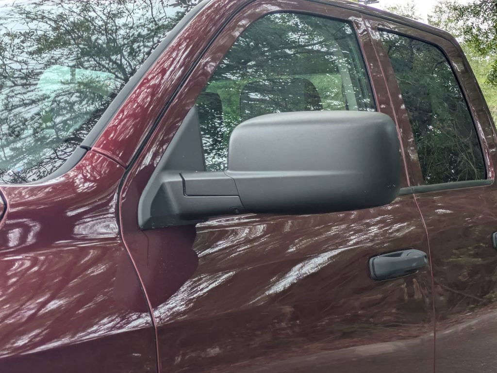 Used 2024 RAM 1500 Classic SLT AWD/4WD image 11