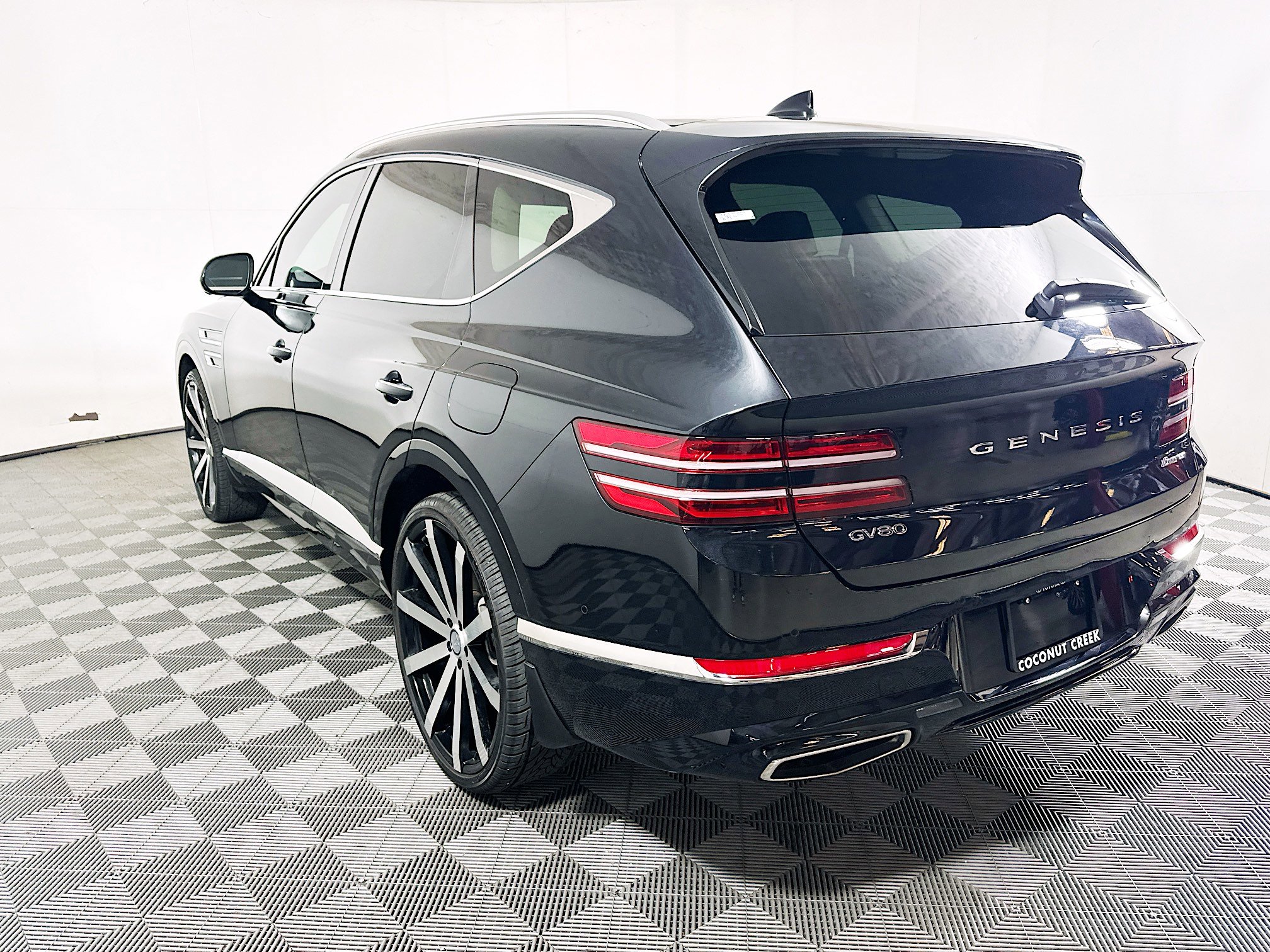 Used 2021 Genesis GV80 3.5T w/ Advanced Package 06 AWD/4WD image 5