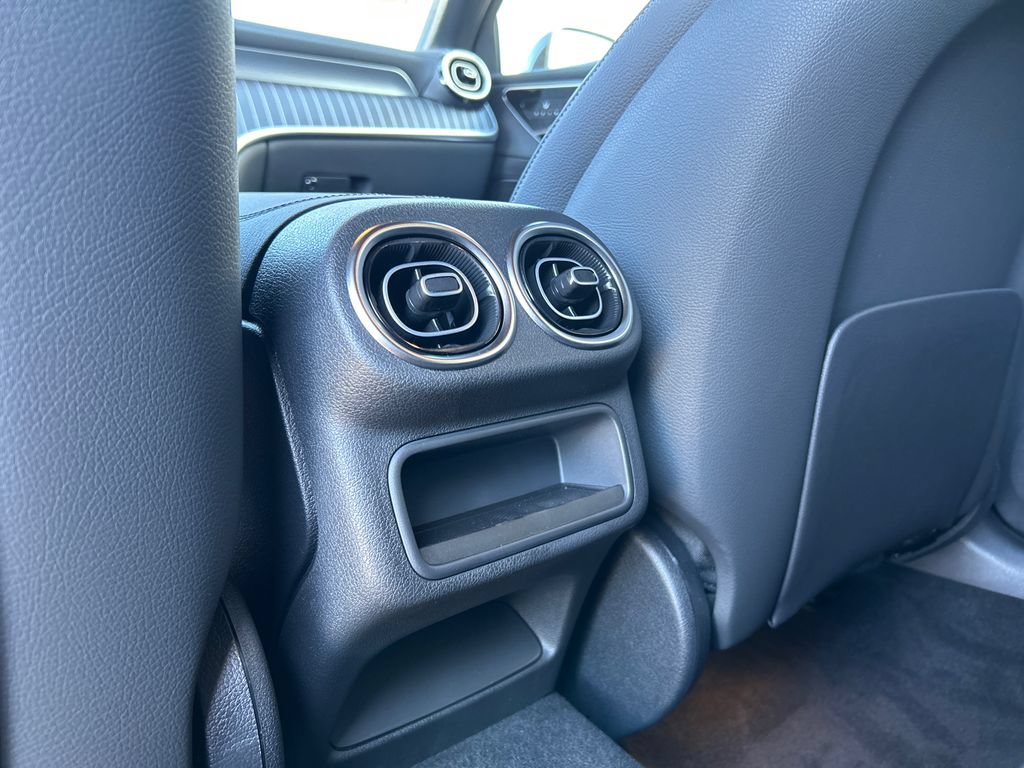 New 2026 Mercedes-Benz GLC 300 4MATIC image 24