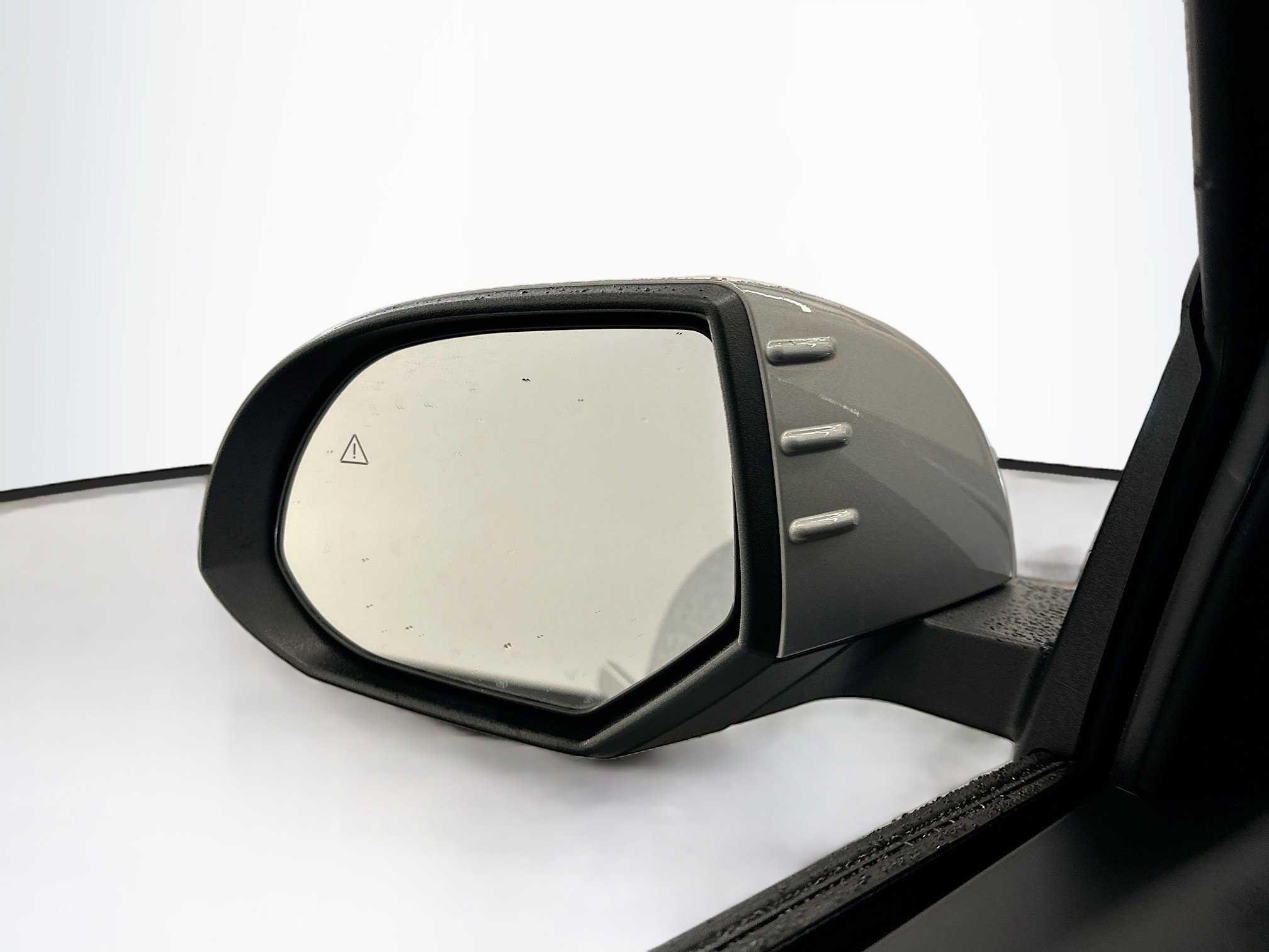 Used 2024 Hyundai Ioniq 6 SEL AWD/4WD image 16