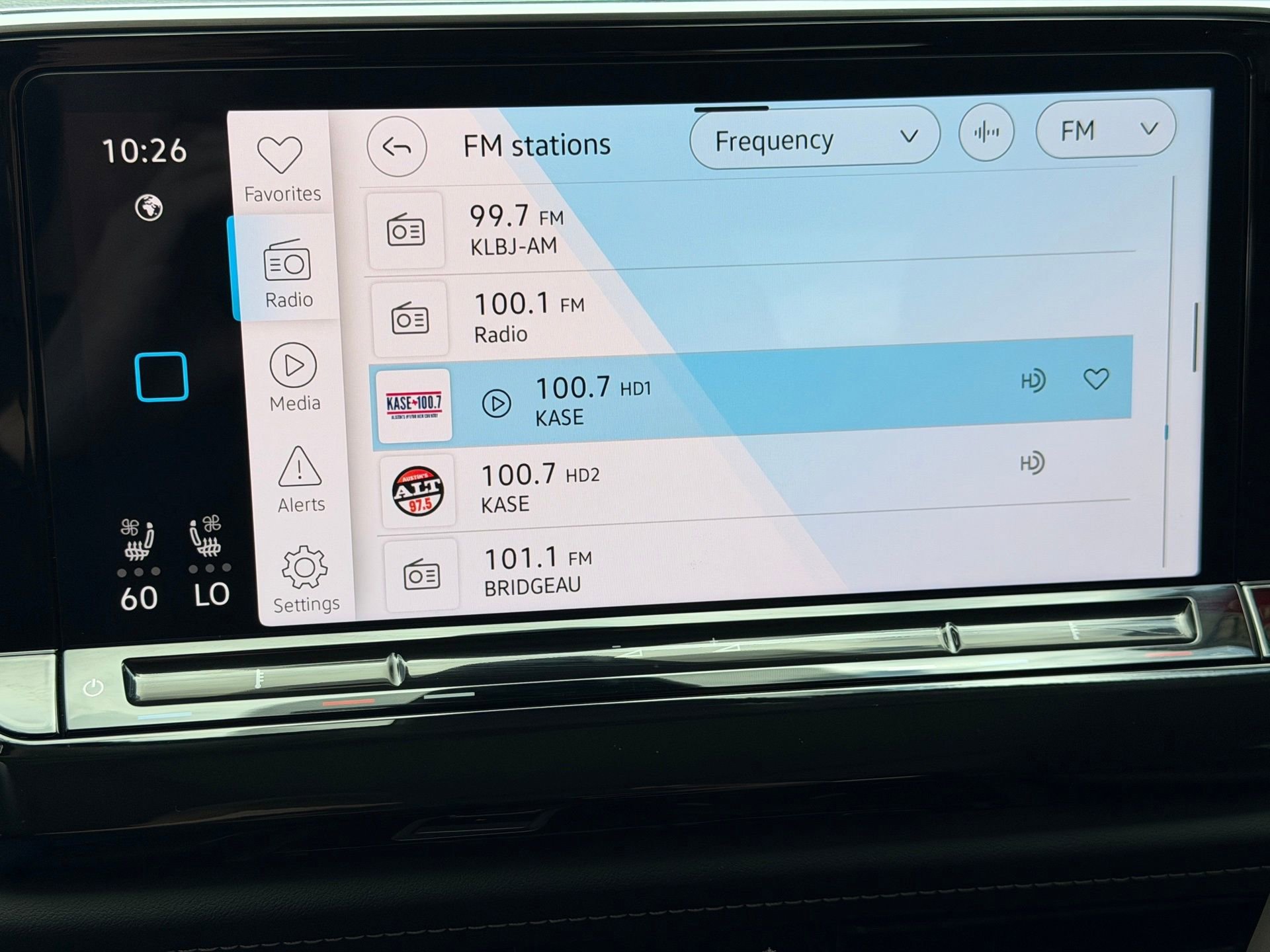 Certified 2026 Volkswagen Atlas SE FWD image 20