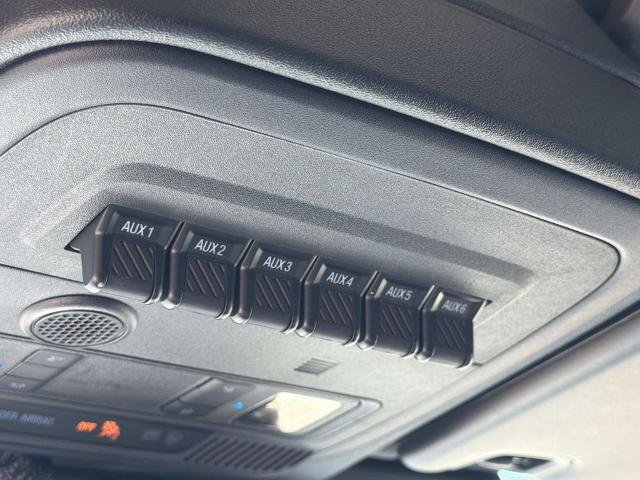 Certified 2025 Ford Bronco Badlands AWD/4WD image 31