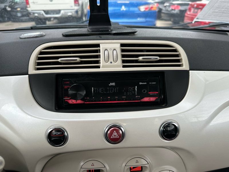 Used 2012 FIAT 500 Lounge w/ Luxury Leather Pkg FWD image 20