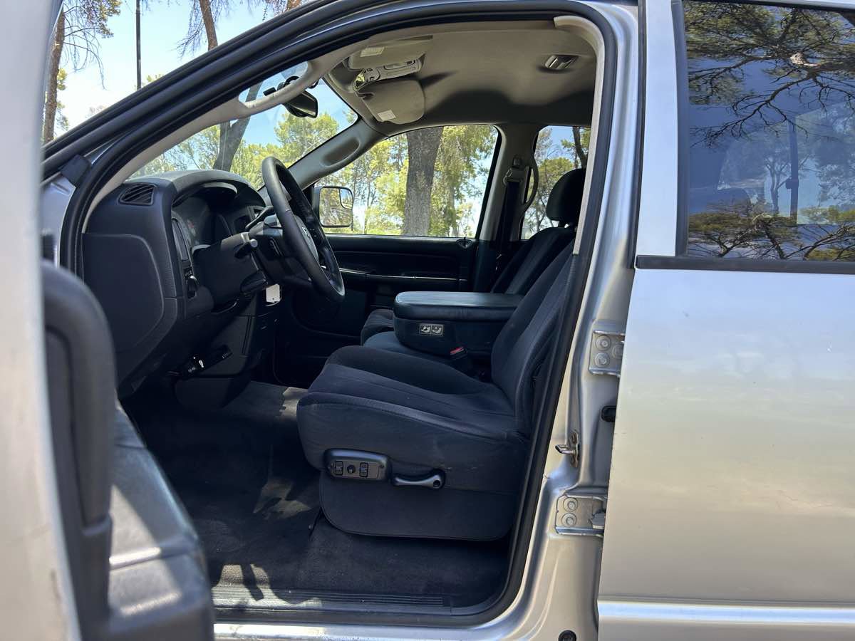 Used 2004 Dodge Ram 3500 Truck SLT w/ Sport Appearance Group image 20