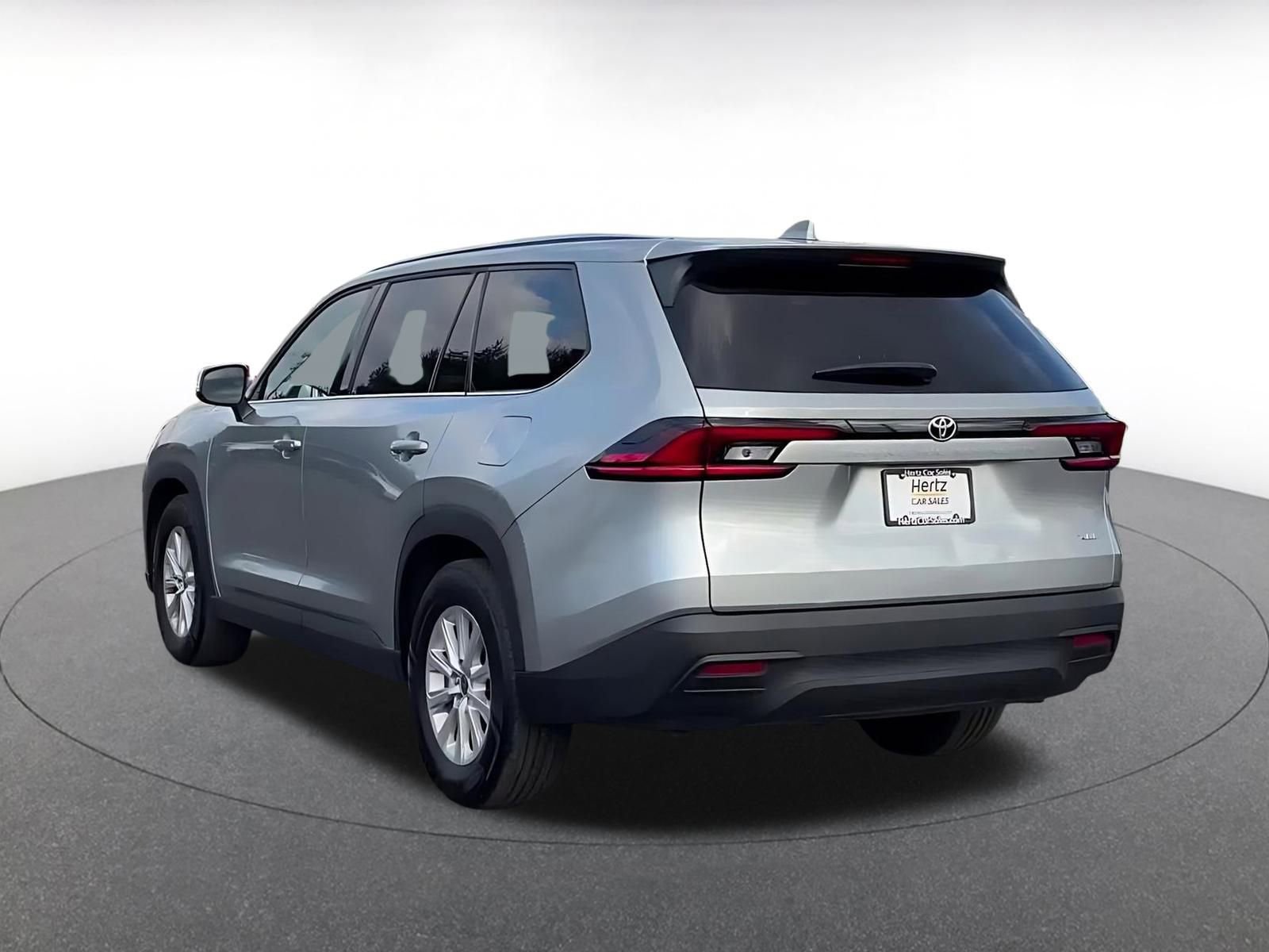 Used 2025 Toyota Grand Highlander FWD image 11