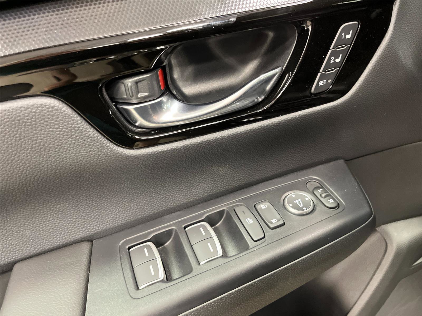 New 2026 Honda CR-V EX-L image 14