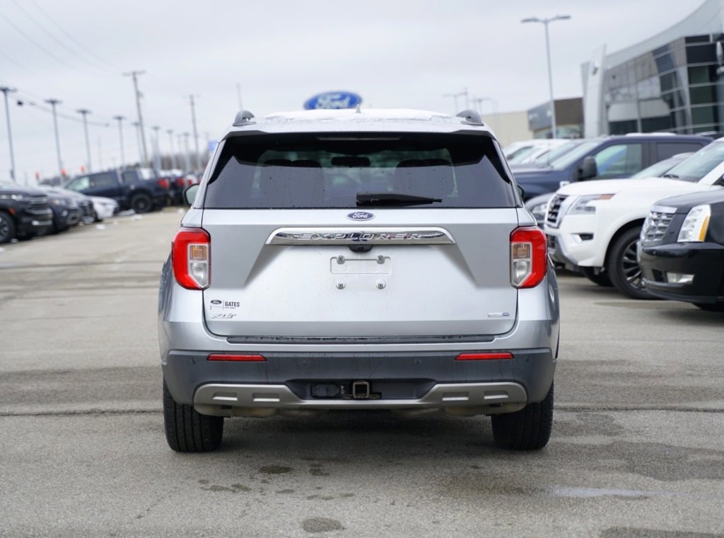 Used 2020 Ford Explorer XLT w/ Equipment Group 202A image 6