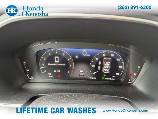 Used 2025 Honda Pilot Black Edition image 9