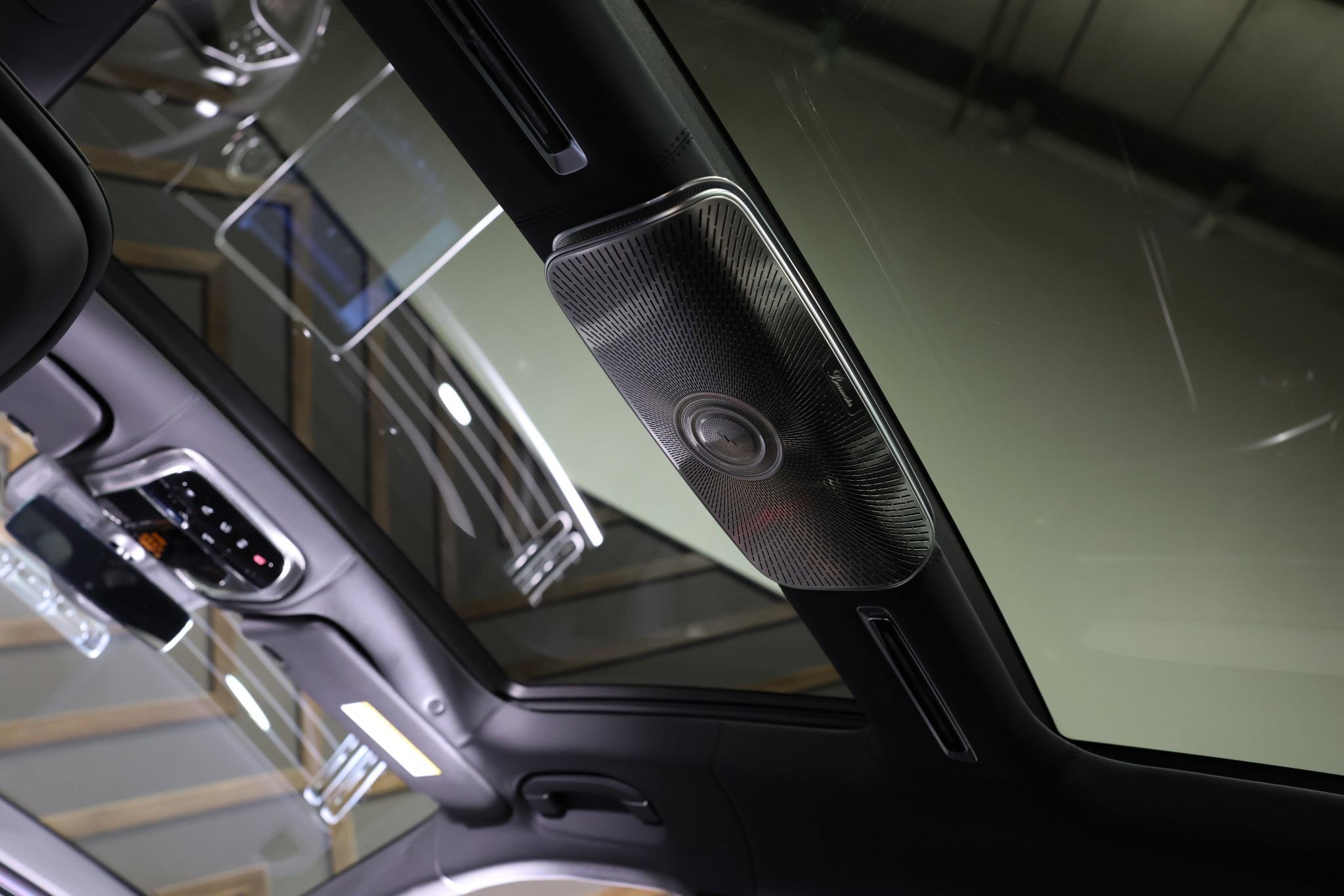 Used 2024 Mercedes-Benz Maybach S 580 4MATIC image 53