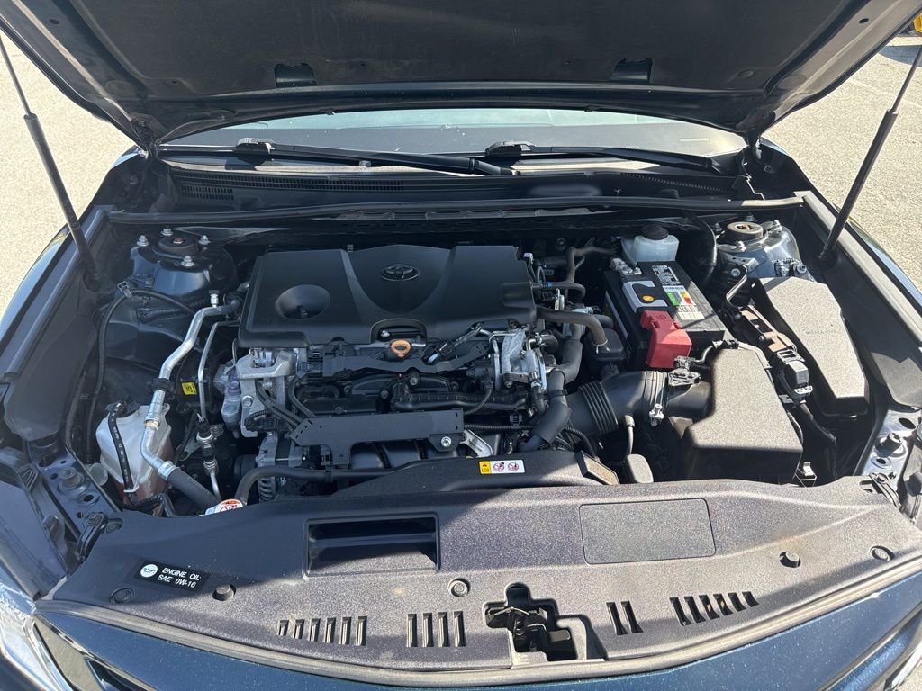 Used 2020 Toyota Camry SE image 31