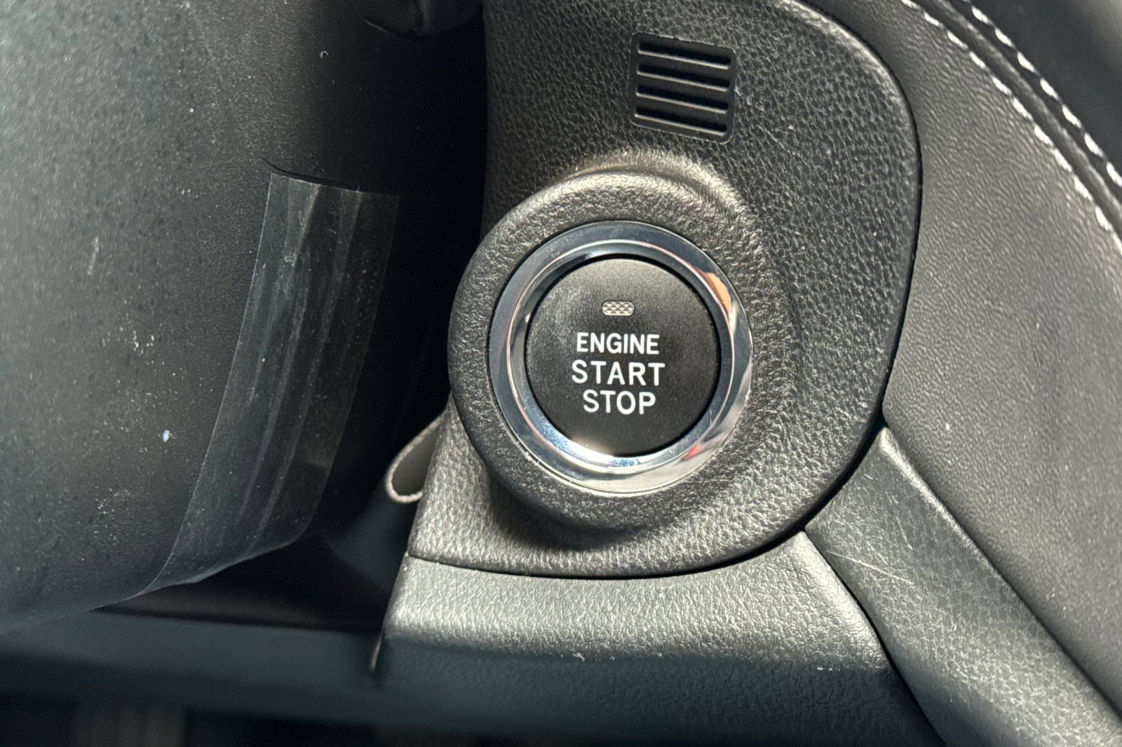 Used 2025 Subaru Outback Premium image 29