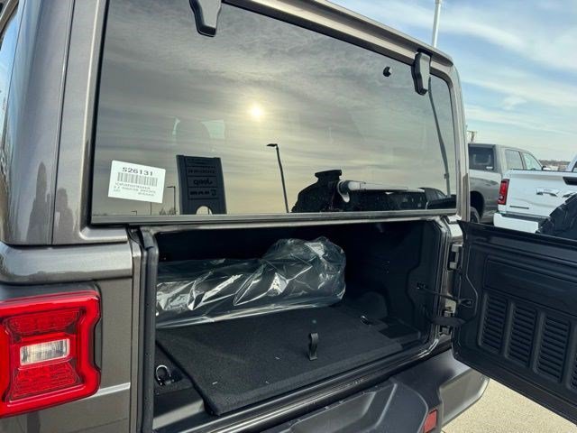 New 2026 Jeep Wrangler Unlimited Rubicon w/ Safety Group AWD/4WD image 33