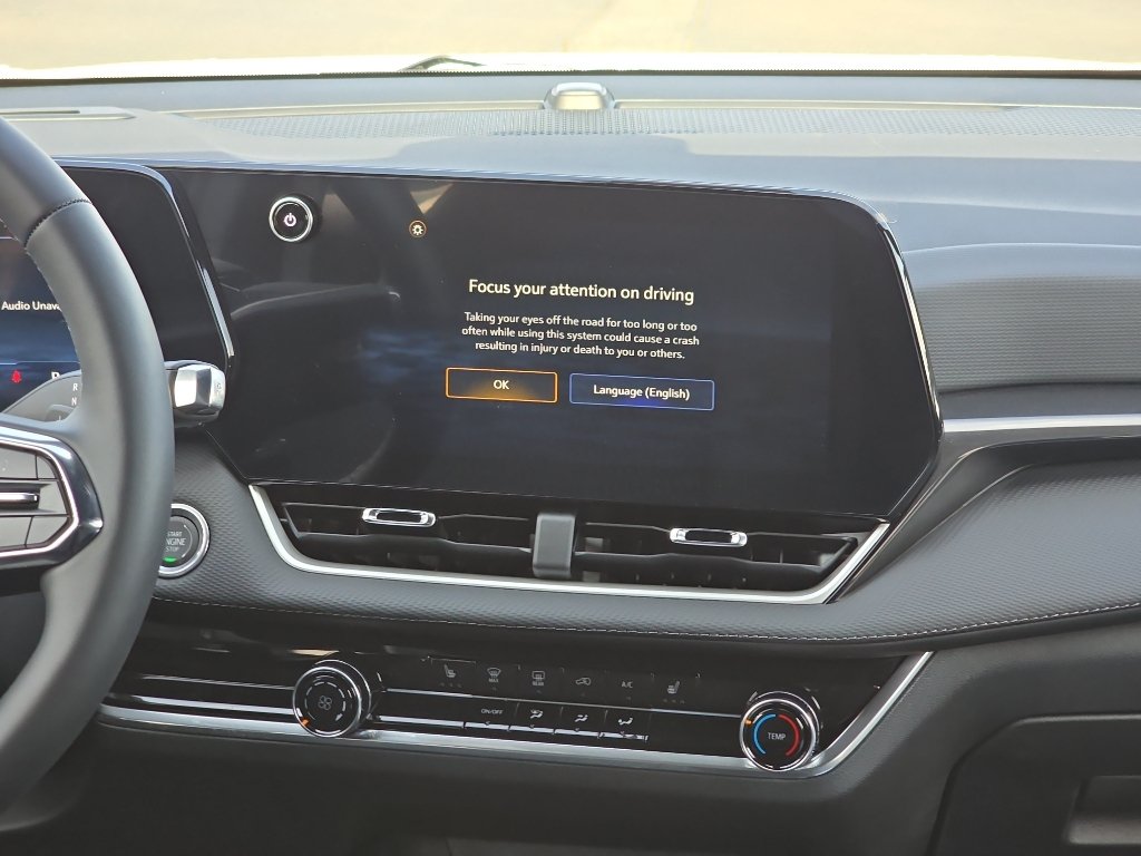 New 2026 Chevrolet Equinox LT w/ Midnight Edition AWD/4WD image 22