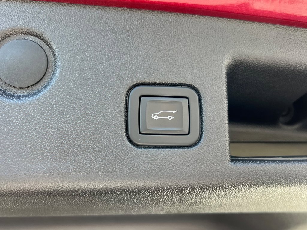 Used 2020 Chevrolet Equinox LT image 15