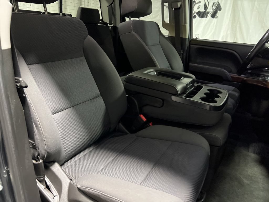 Used 2018 GMC Sierra 1500 SLE w/ Suspension Package, Off-Road AWD/4WD image 9