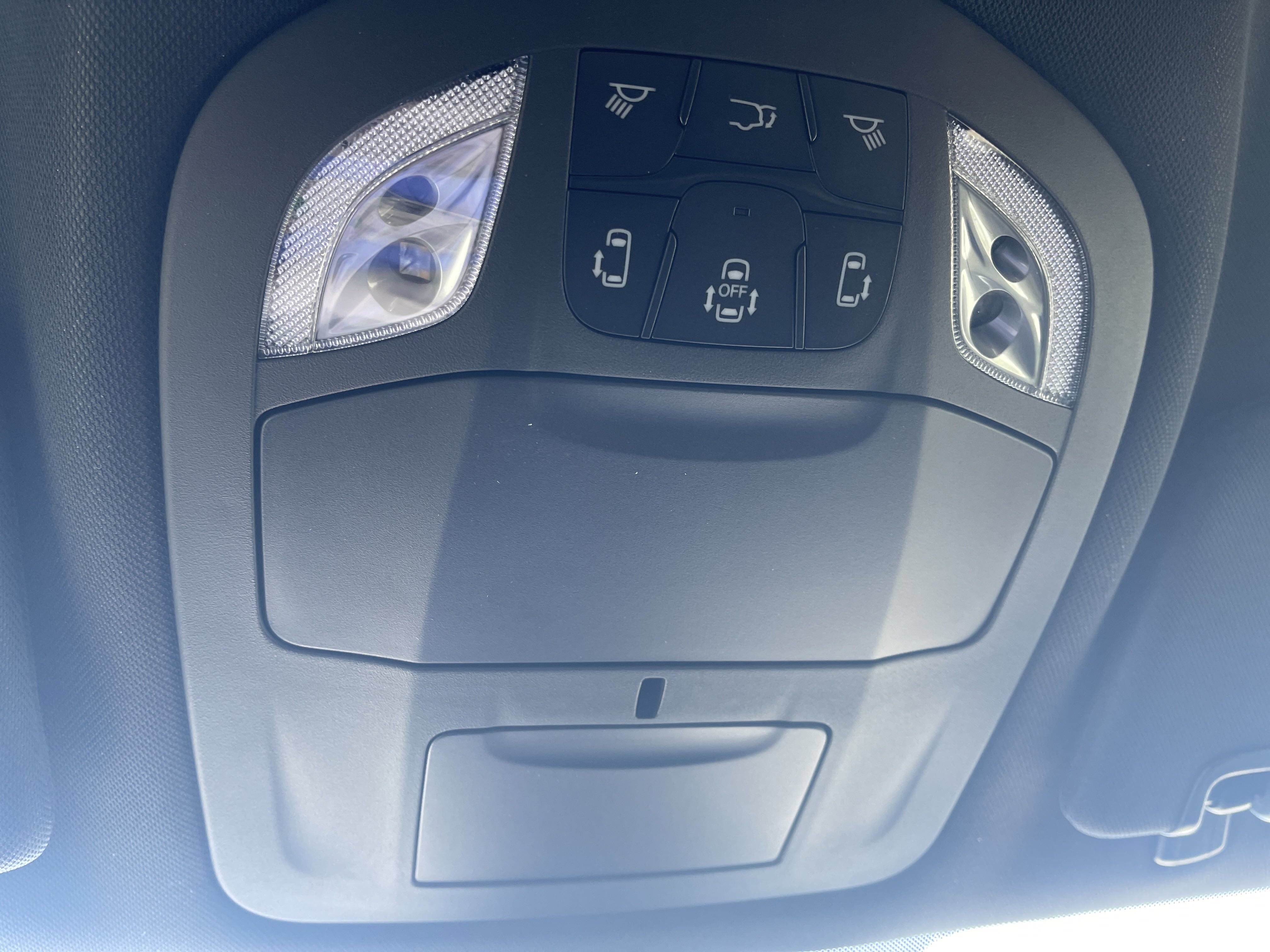 New 2026 Chrysler Voyager LX FWD image 33