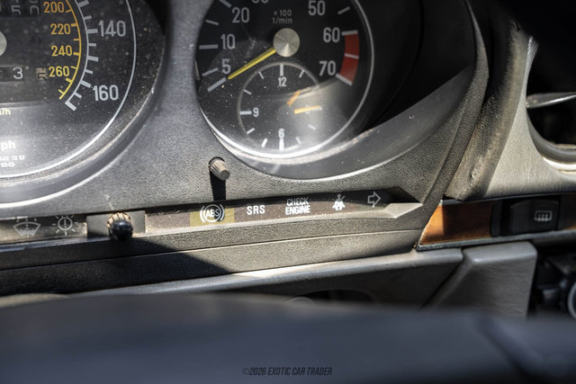 Used 1988 Mercedes-Benz 560 SL image 43