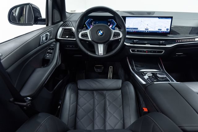 Used 2026 BMW X5 xDrive40i AWD/4WD image 3