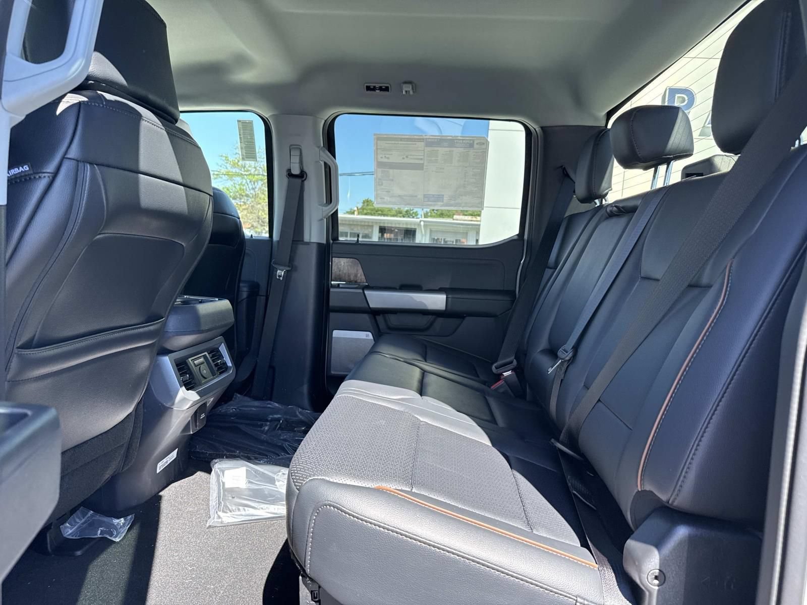 New 2026 Ford F250 Lariat w/ FX4 Off-Road Package AWD/4WD image 11