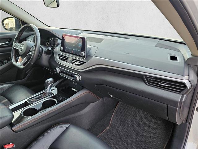 Used 2024 Nissan Altima 2.5 SR image 21