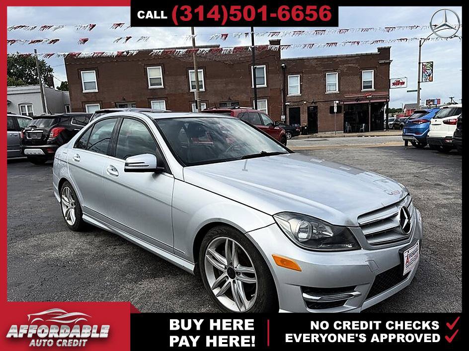 Used 2012 Mercedes-Benz C 300 4MATIC Sedan image 7