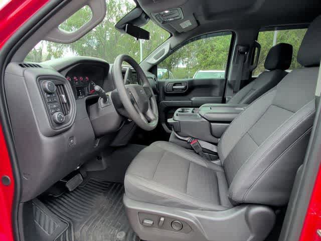 Used 2024 Chevrolet Silverado 1500 Custom Trail Boss AWD/4WD image 2