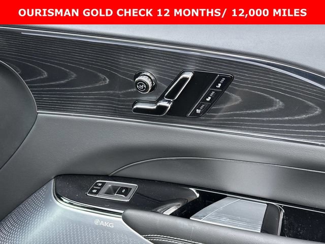 Used 2024 Cadillac Lyriq Sport image 9