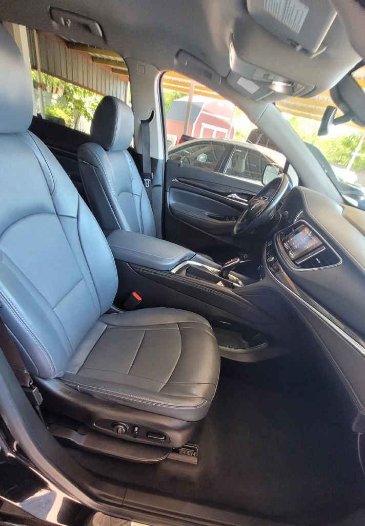 Used 2021 Buick Enclave Essence w/ Sport Touring Edition image 15