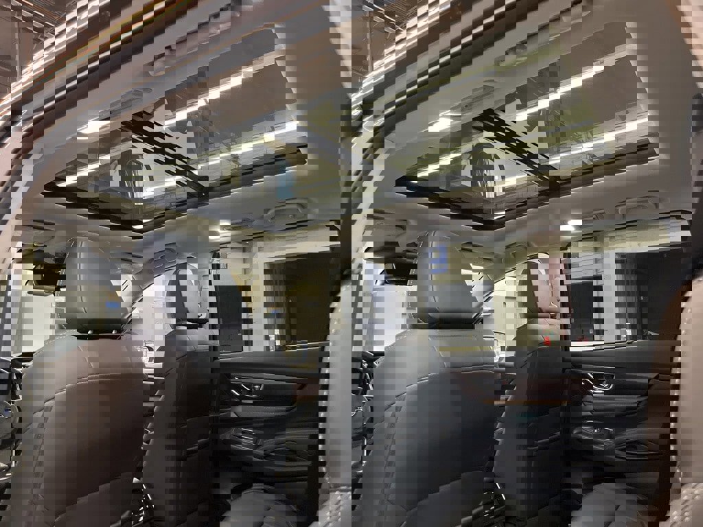 Used 2024 Subaru Ascent Touring image 30