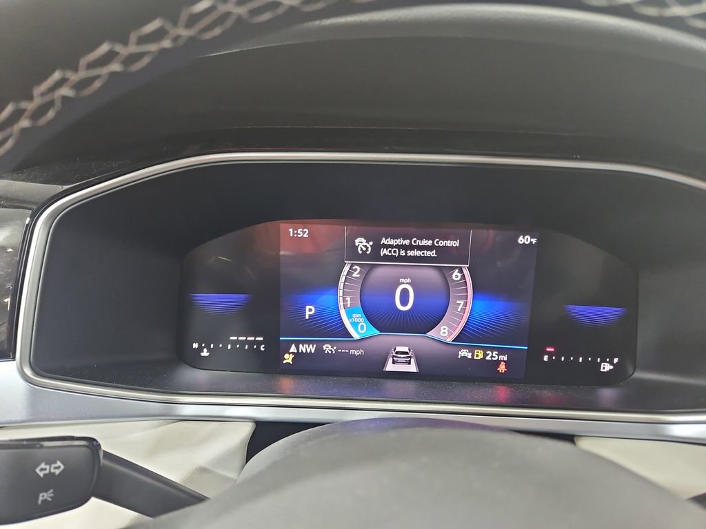 New 2026 Volkswagen Taos SE FWD image 15