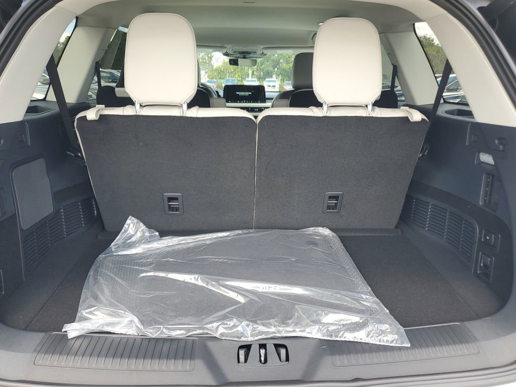New 2026 Lincoln Aviator 2WD image 6