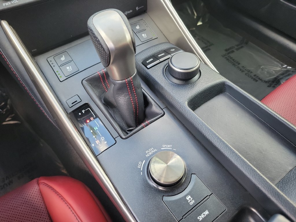 Used 2016 Lexus IS 200t RWD image 13