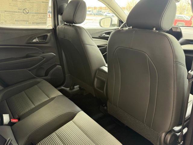 New 2026 Chevrolet Trax LT w/ LT Convenience Package image 20
