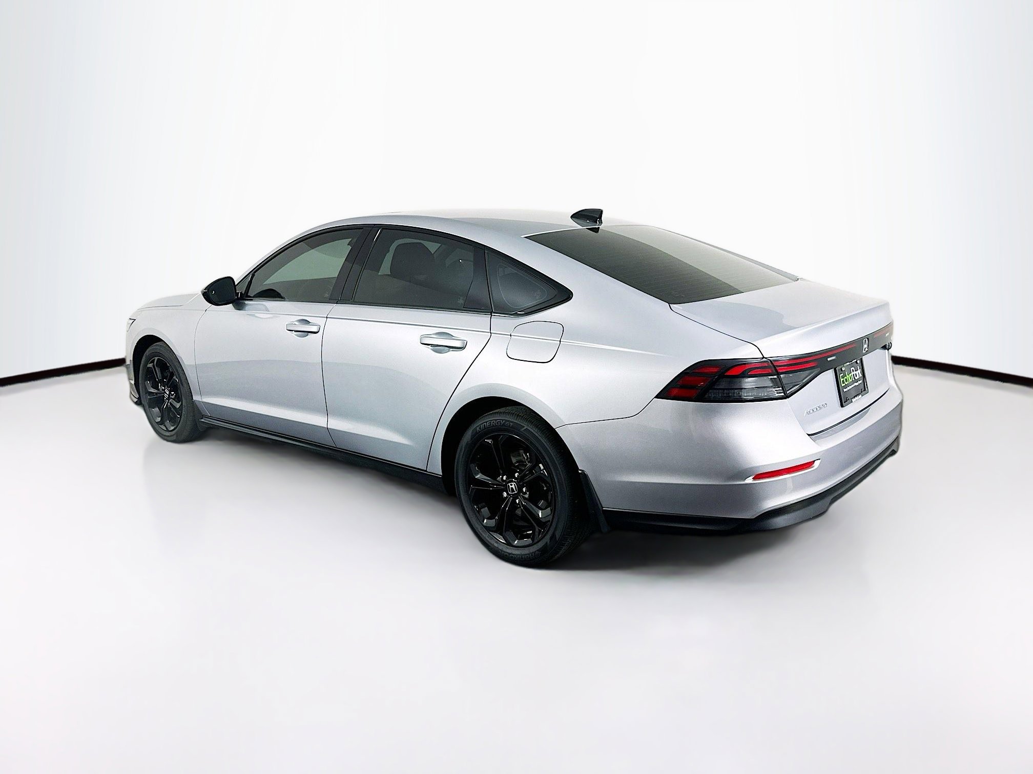 Used 2025 Honda Accord SE image 5