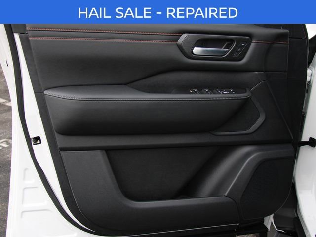 New 2026 Nissan Armada PRO-4X w/ Captain's Chari Seat Package image 15