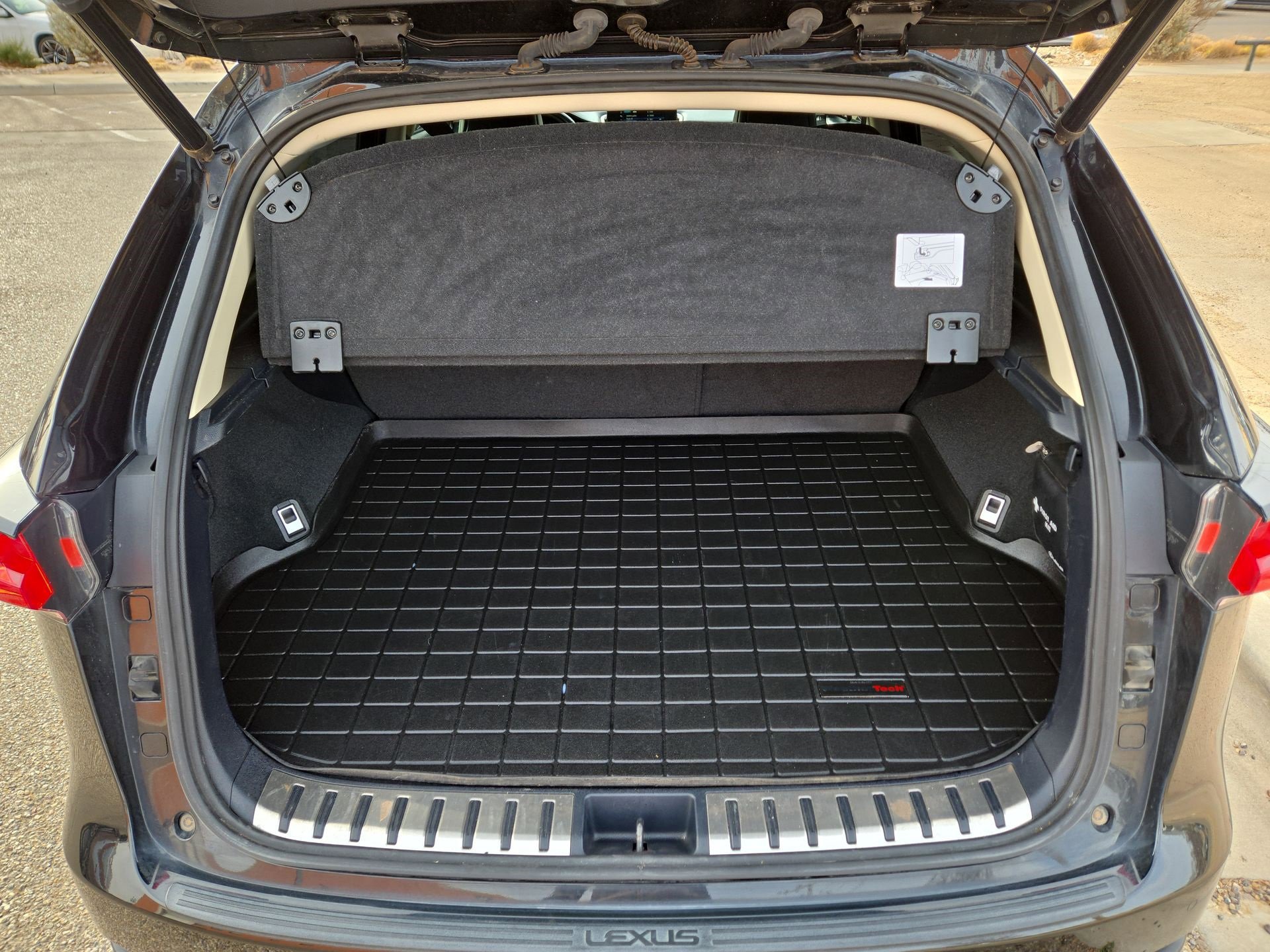 Used 2020 Lexus NX 300 w/ Comfort Package image 12