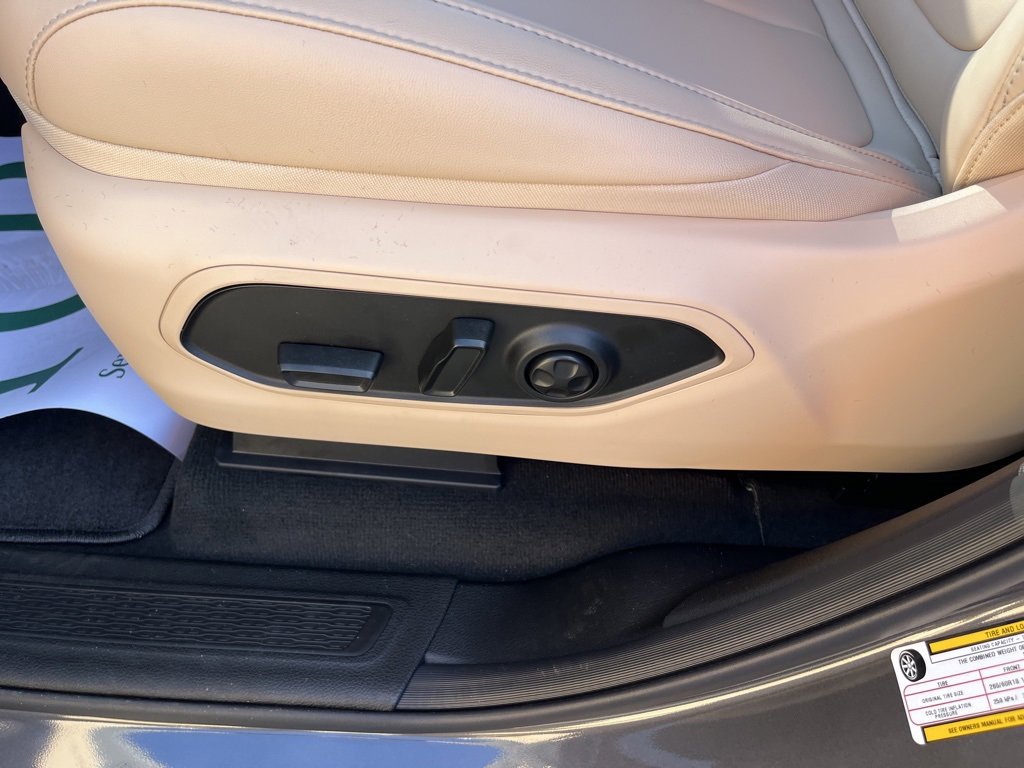 New 2025 Jeep Grand Cherokee L Limited image 18