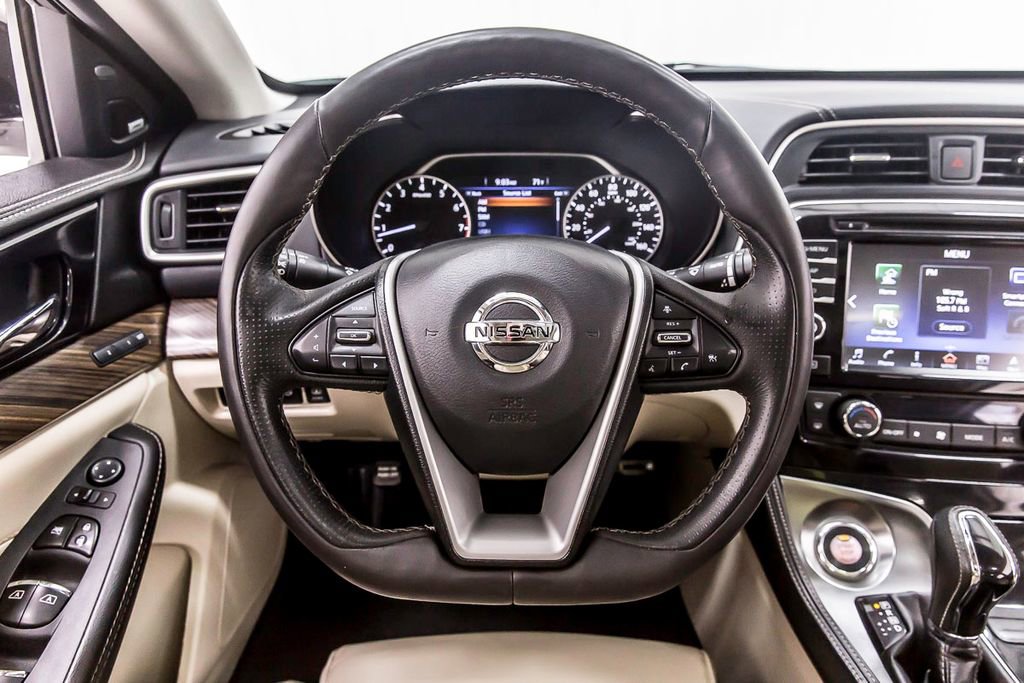 Used 2018 Nissan Maxima Platinum image 21