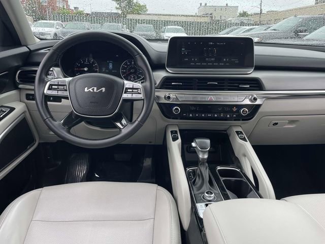 Used 2022 Kia Telluride S image 15