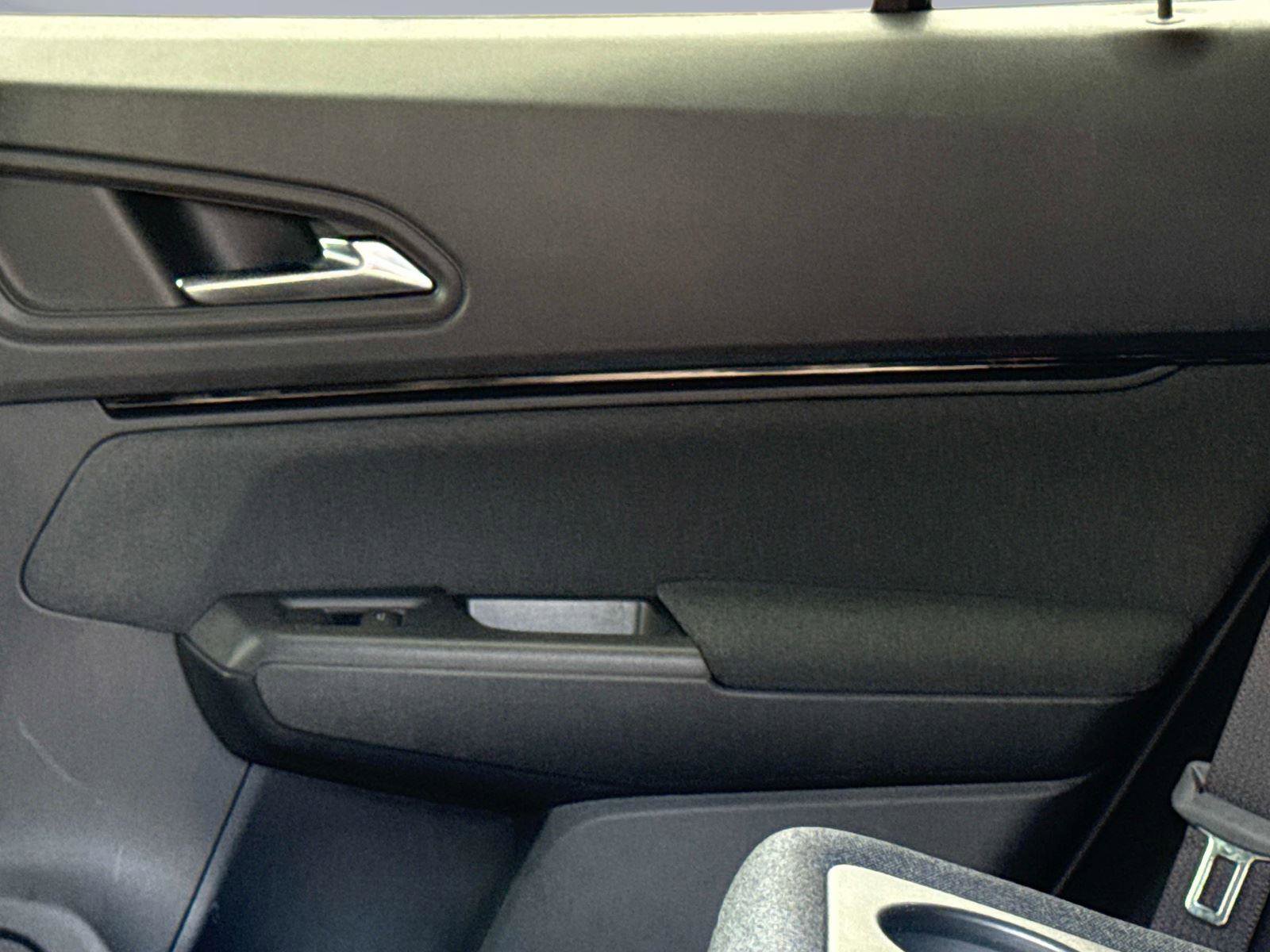 Certified 2024 Honda Prologue EX image 14