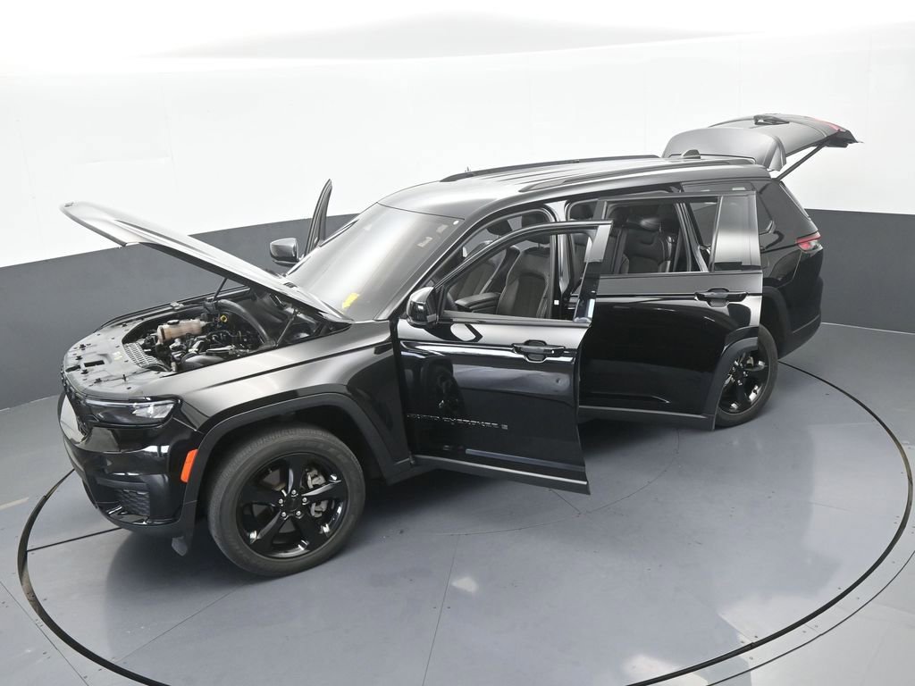 Used 2023 Jeep Grand Cherokee L Laredo image 61