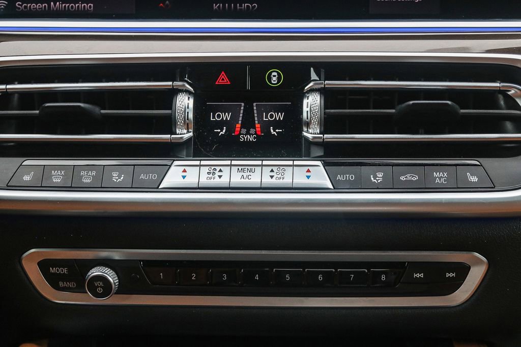 Certified 2022 BMW X6 xDrive40i w/ Executive Package image 15